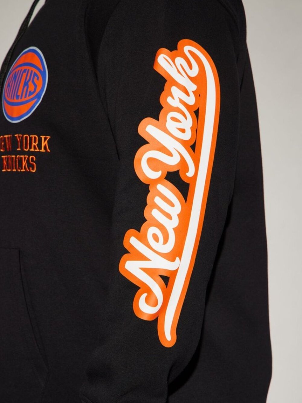 Ultra Game Men's New York Knicks Black Campus Pullover Hoodie Size Large - Picture 10 of 15
